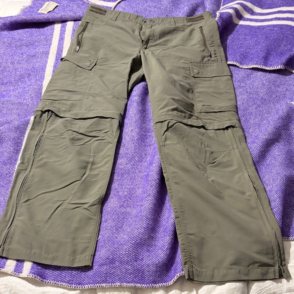 MEC Men's Khaki Cargo Pants